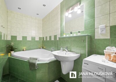 Prodej bytu 2+kk/L, Praha 4 – Háje, ul. Matúškova