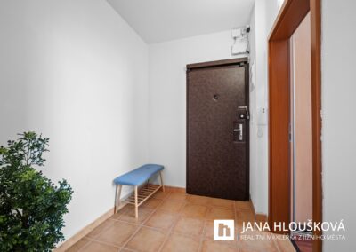 Prodej bytu 2+kk/L, Praha 4 – Háje, ul. Matúškova