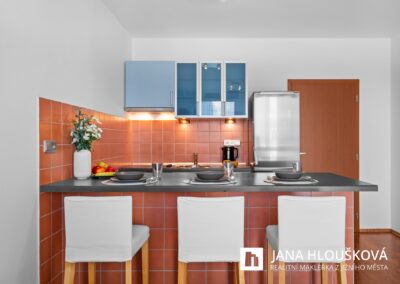 Prodej bytu 2+kk/L, Praha 4 – Háje, ul. Matúškova