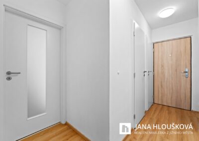 Prodej bytu 2+kk/L, Praha 4 - Háje, ul. Steinerova