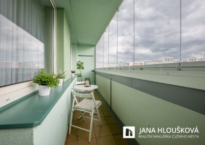 Prodej bytu 2+kk/L, Praha 4 - Háje, ul. Steinerova